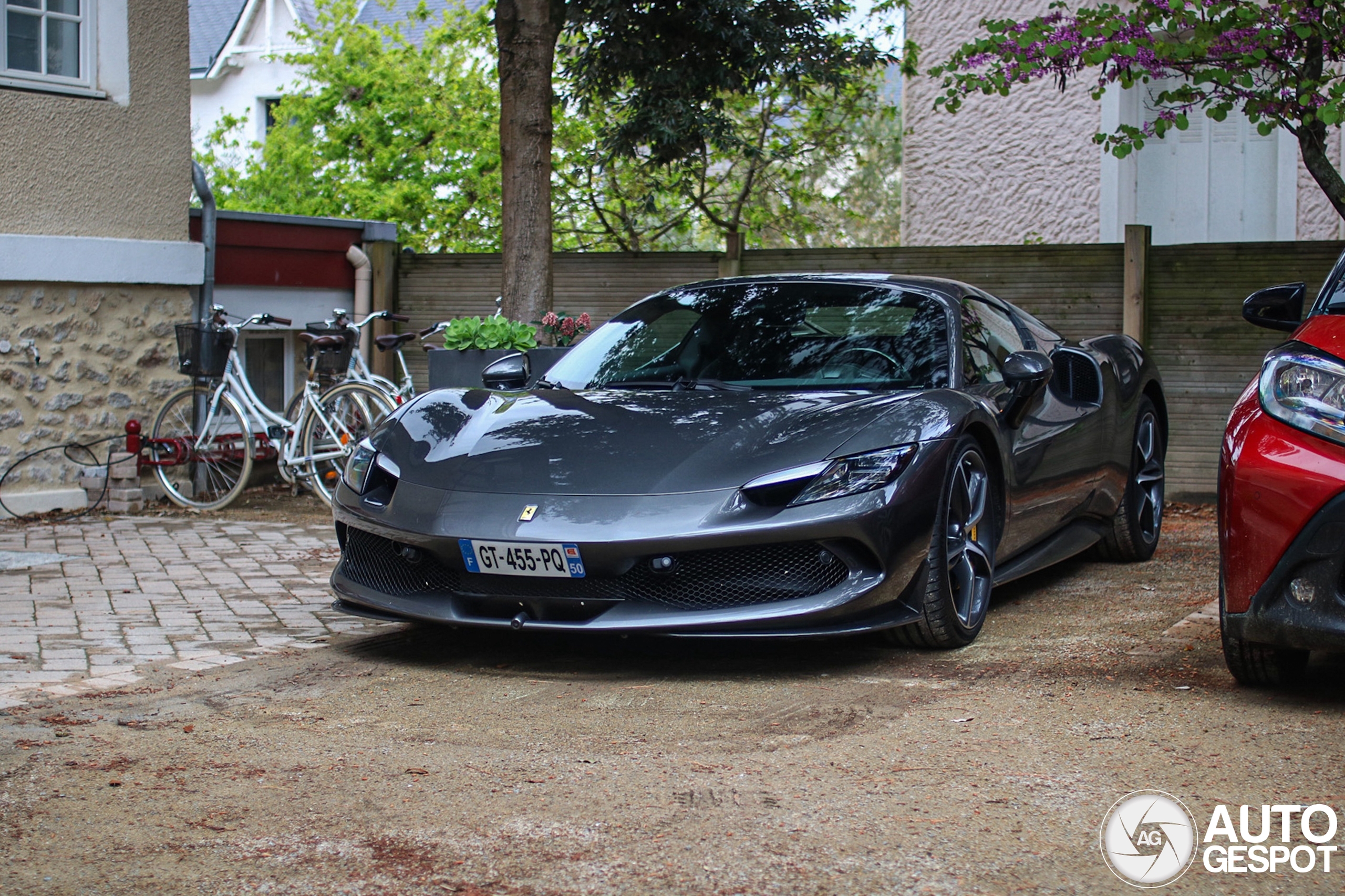 Ferrari 296 GTS