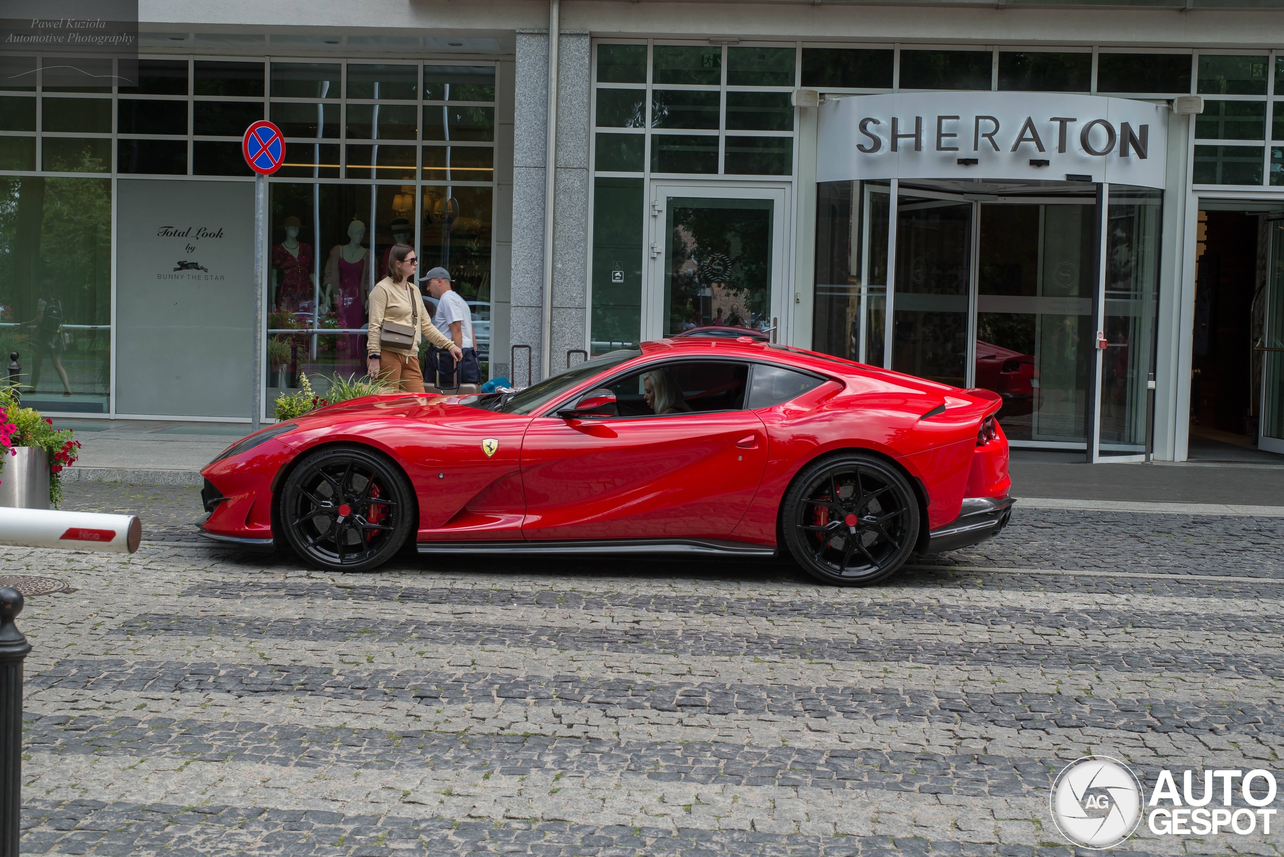 Ferrari 812 Superfast
