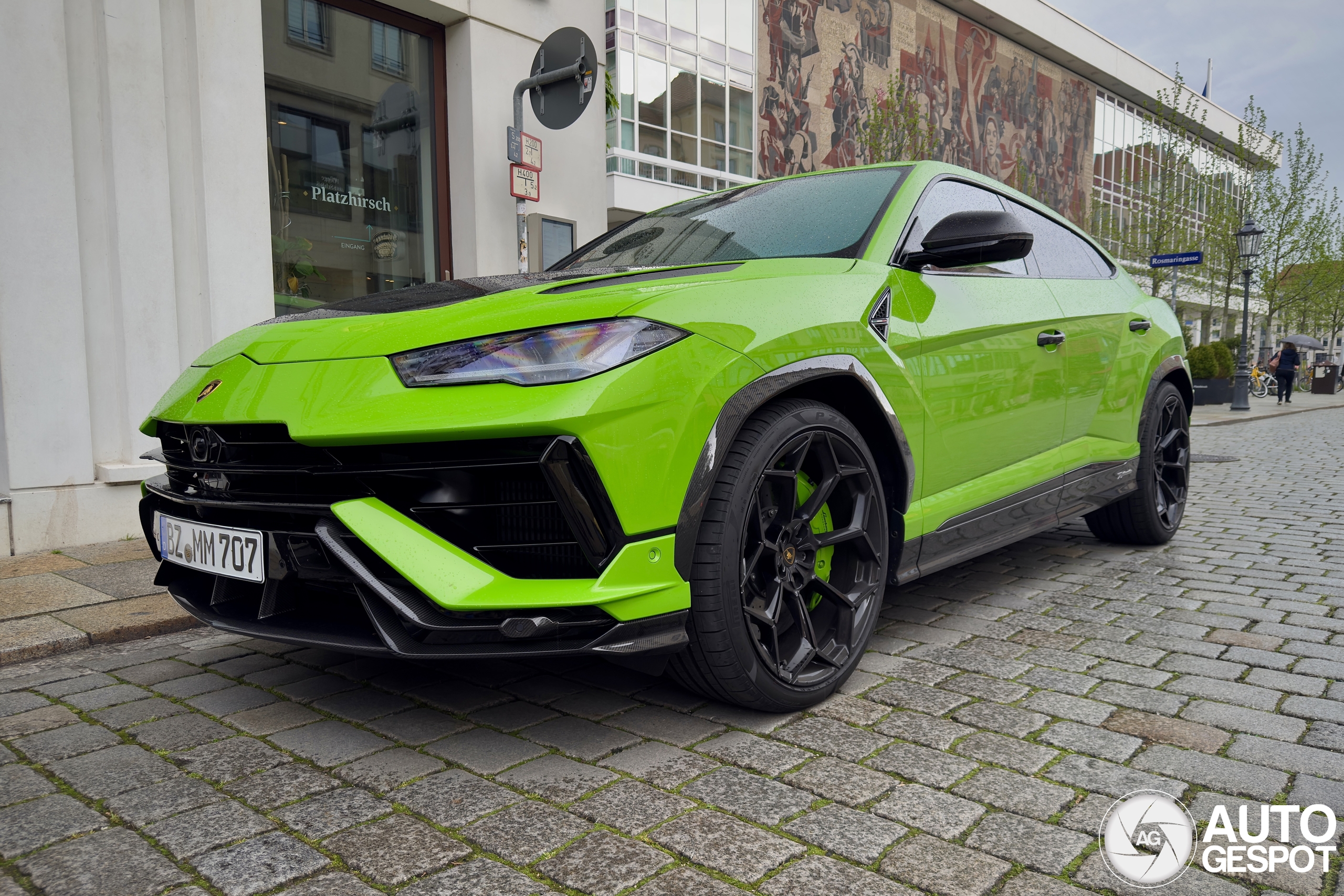 Lamborghini Urus Performante
