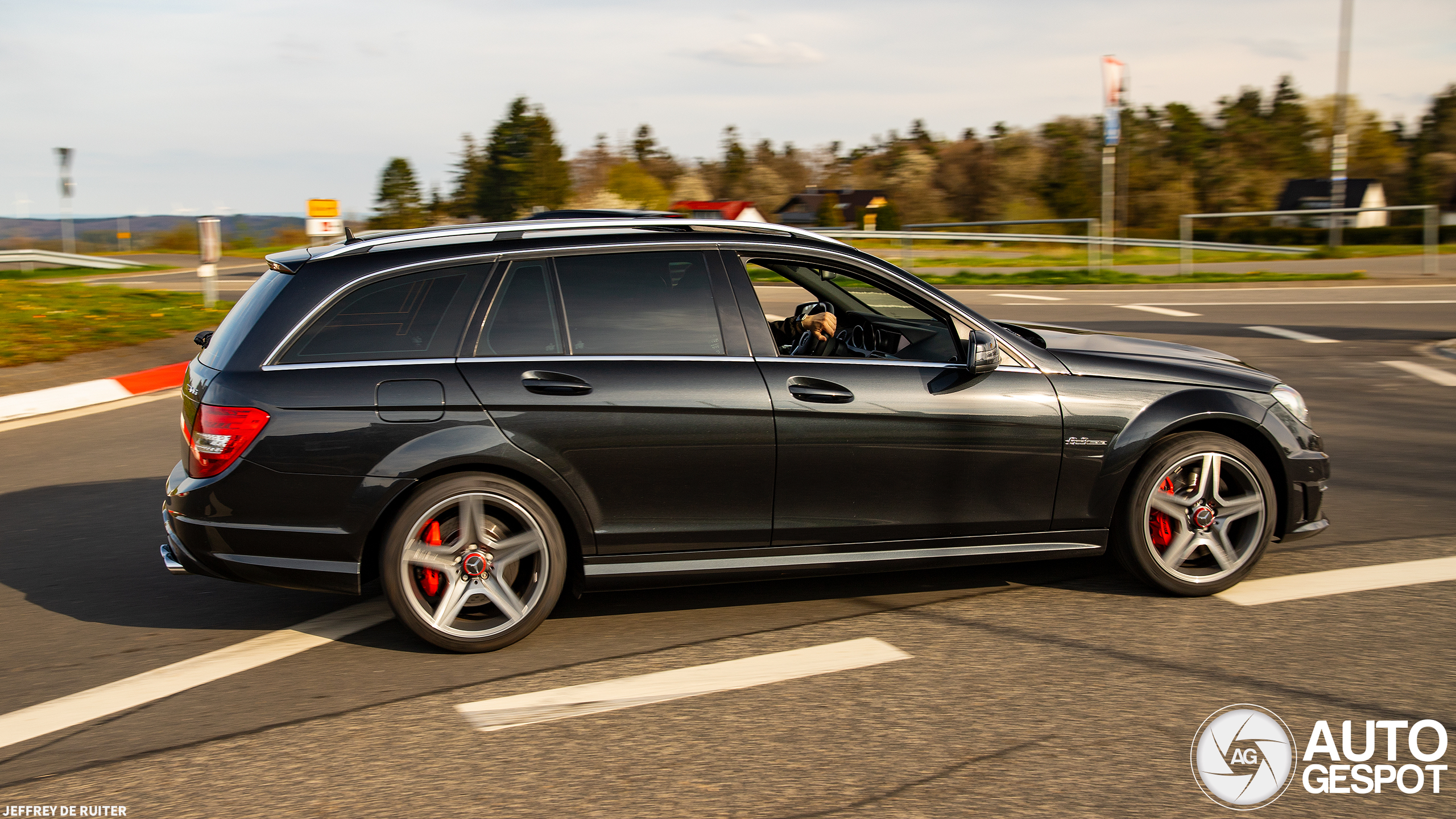 Mercedes-Benz C 63 AMG Estate 2012