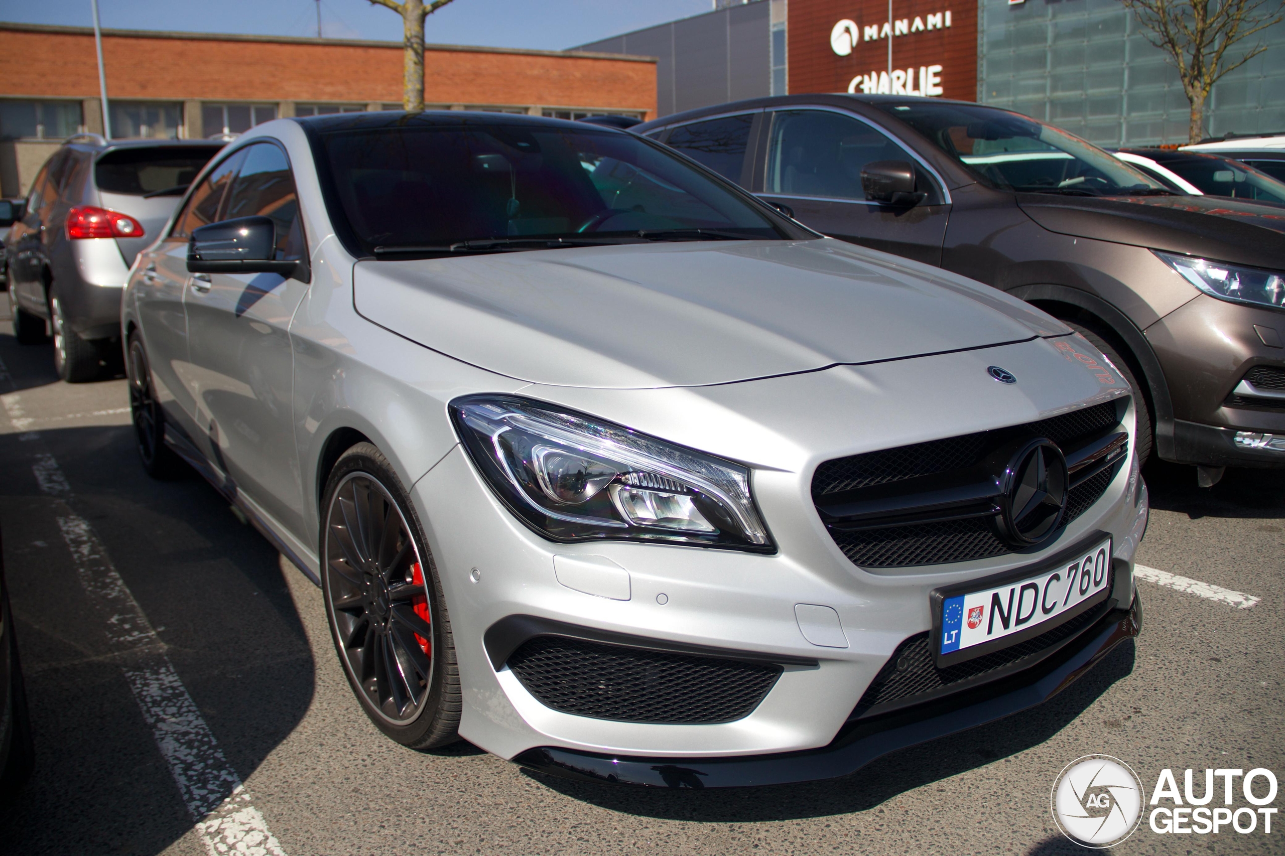 Mercedes-Benz CLA 45 AMG C117