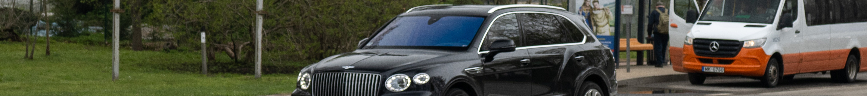 Bentley Bentayga Azure EWB First Edition
