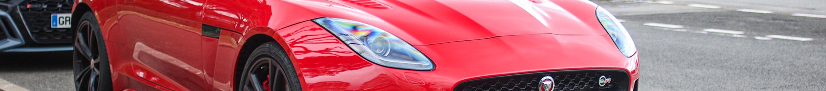 Jaguar F-TYPE SVR Coupé