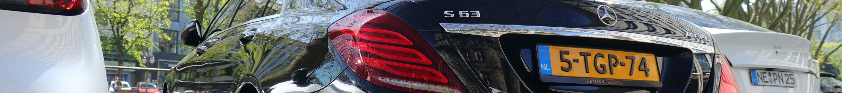 Mercedes-Benz S 63 AMG V222