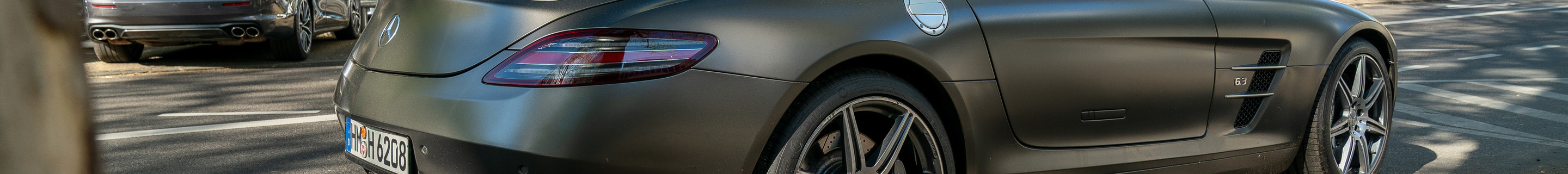 Mercedes-Benz SLS AMG