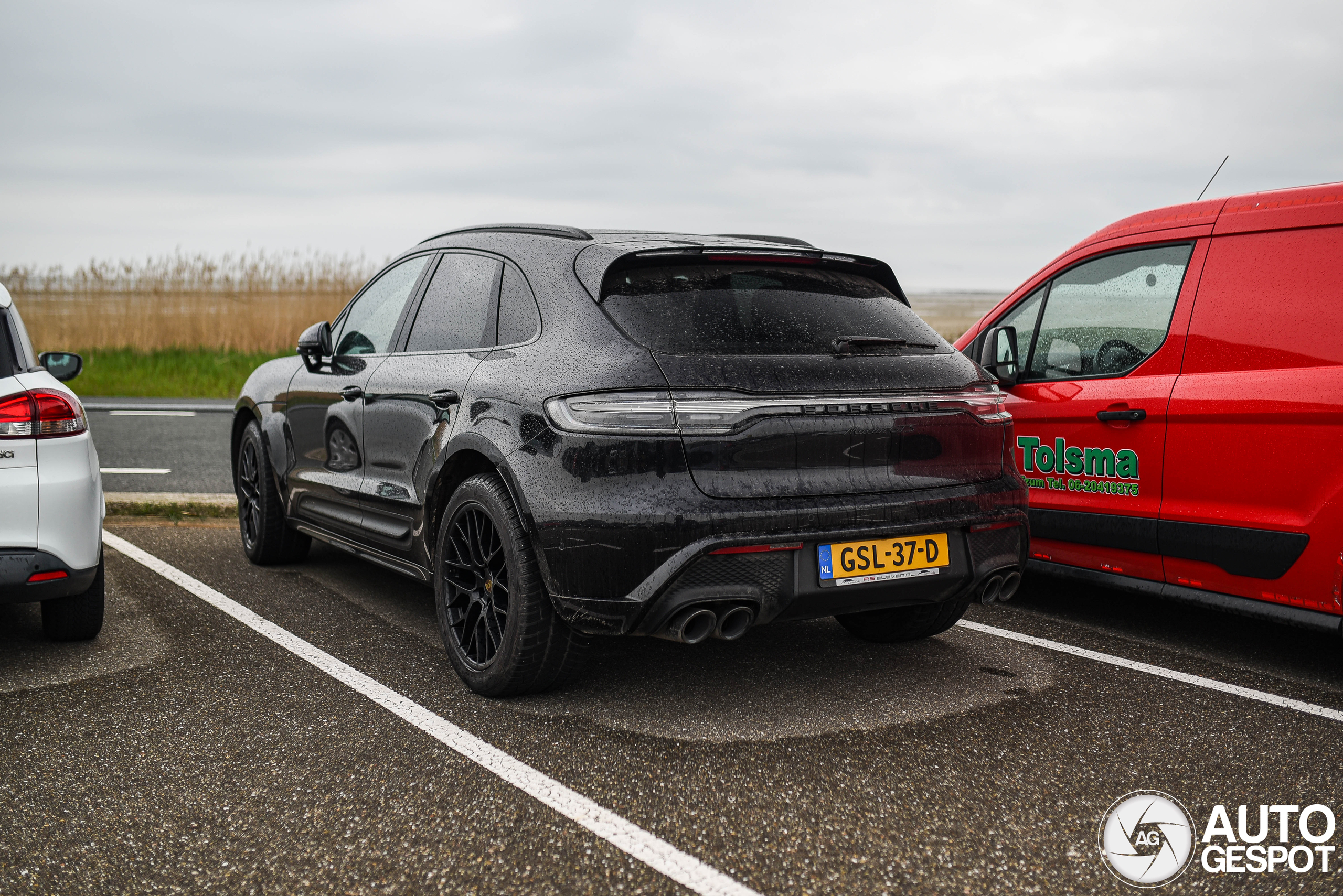 Porsche 95B Macan GTS MkIII