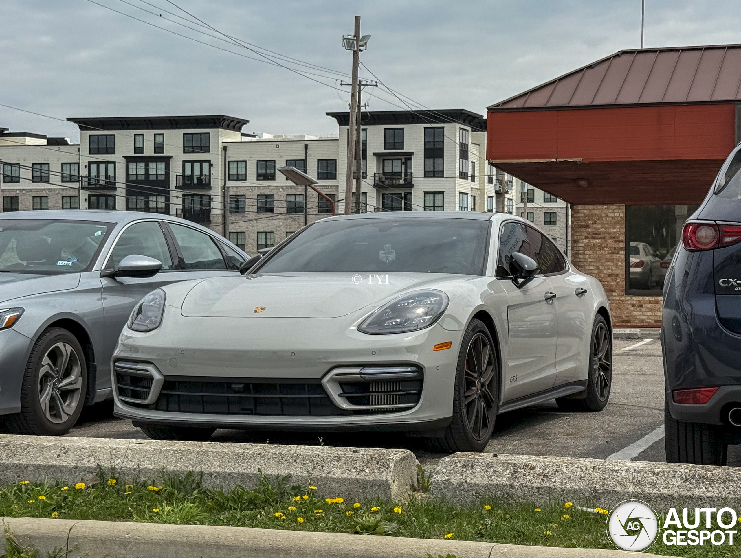 Porsche 971 Panamera GTS MkII