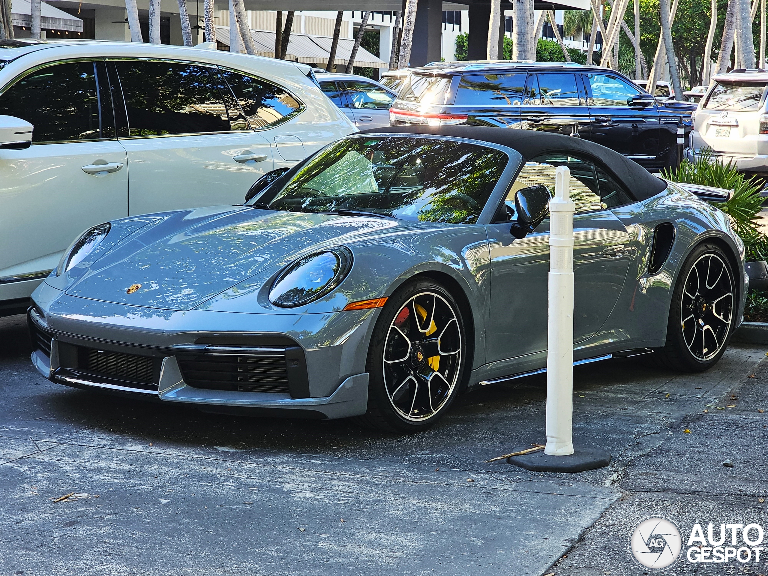 Porsche 992 Turbo S Cabriolet
