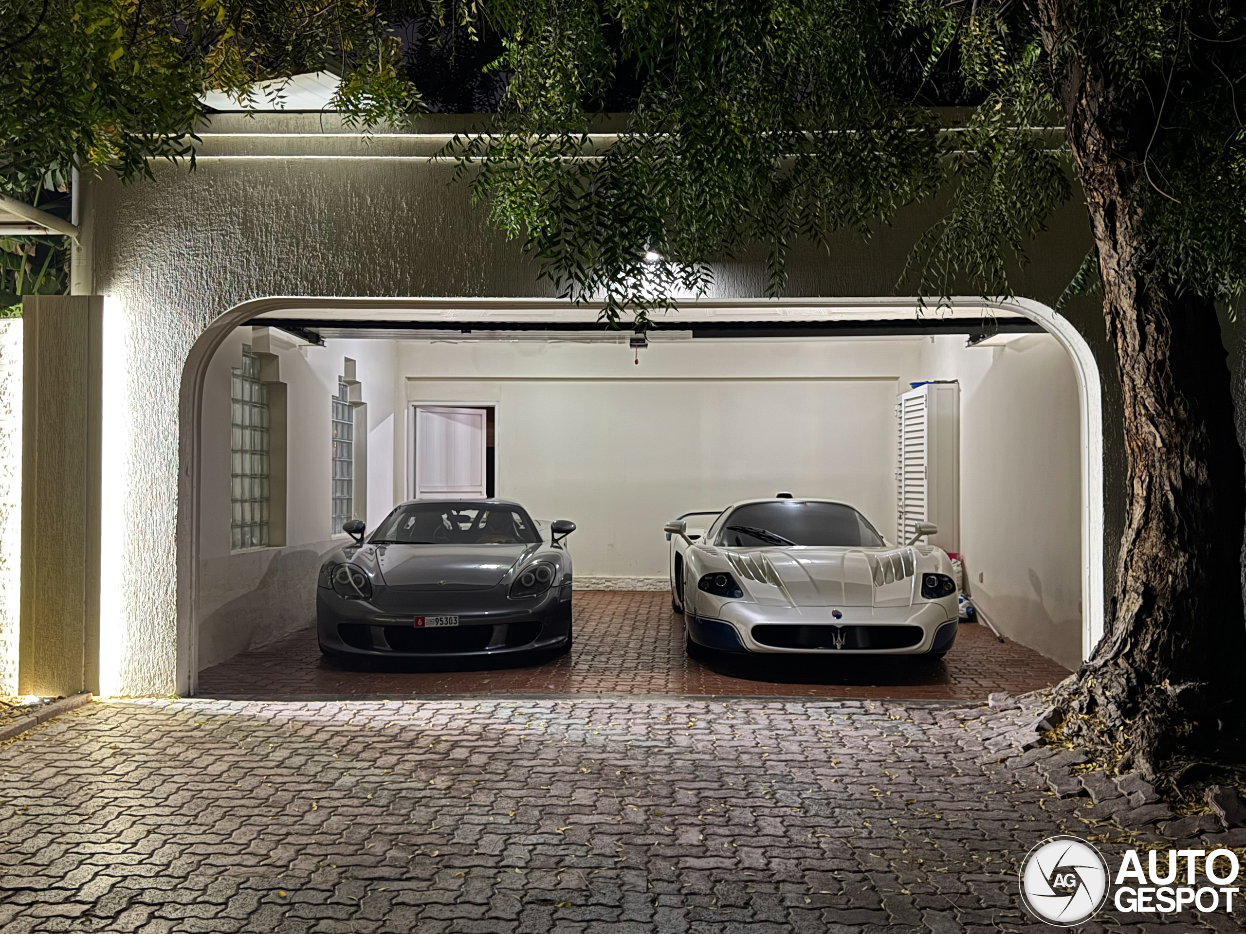 Porsche Carrera GT