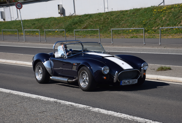 AC Cobra 427