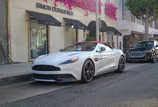 Aston Martin Vanquish Volante