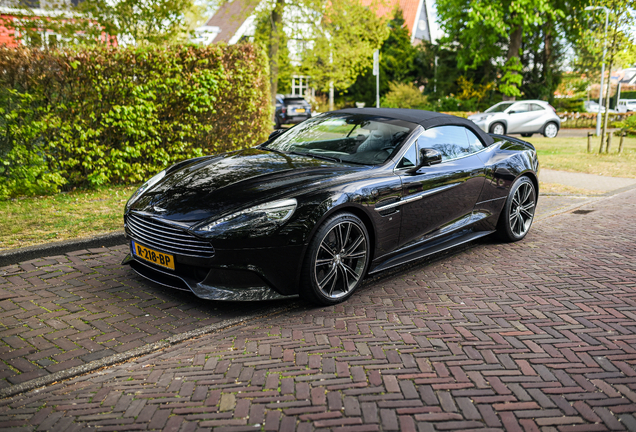 Aston Martin Vanquish Volante