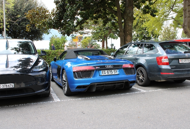 Audi R8 V10 Spyder 2016