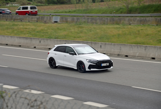 Audi RS3 Sportback 8Y 2025