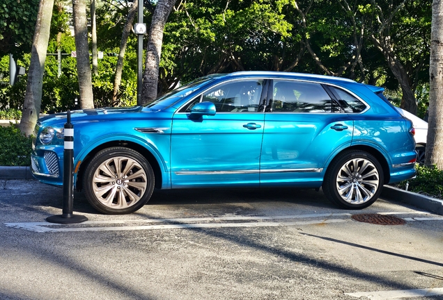 Bentley Bentayga Azure 2024