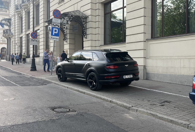 Bentley Bentayga Azure EWB 2024