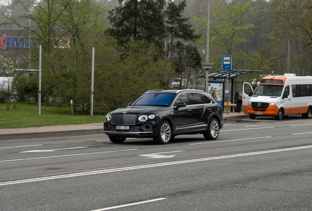 Bentley Bentayga Azure EWB First Edition