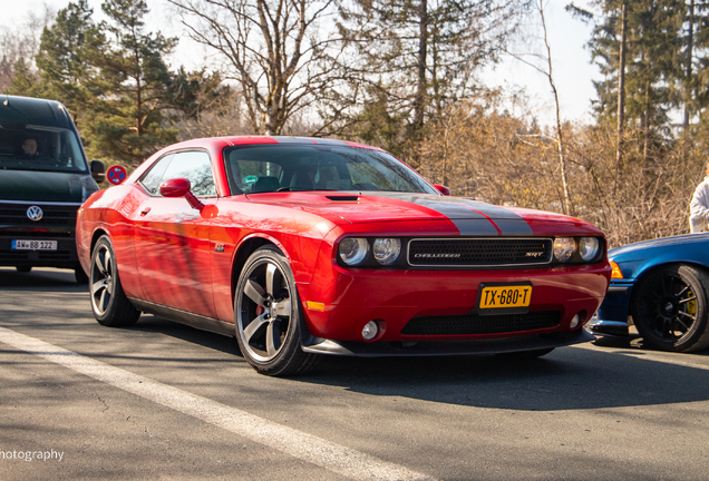 Dodge Challenger SRT-8 392