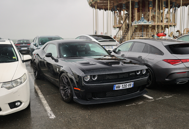 Dodge Challenger SRT Hellcat Widebody