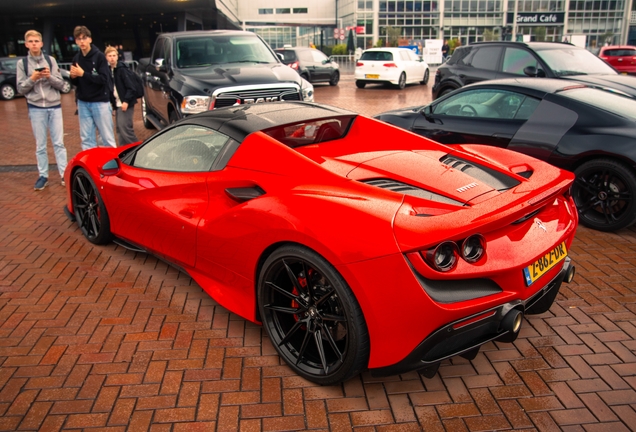 Ferrari F8 Spider
