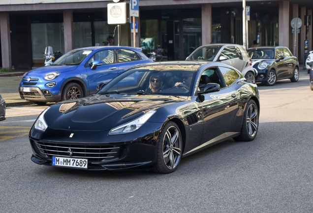 Ferrari GTC4Lusso