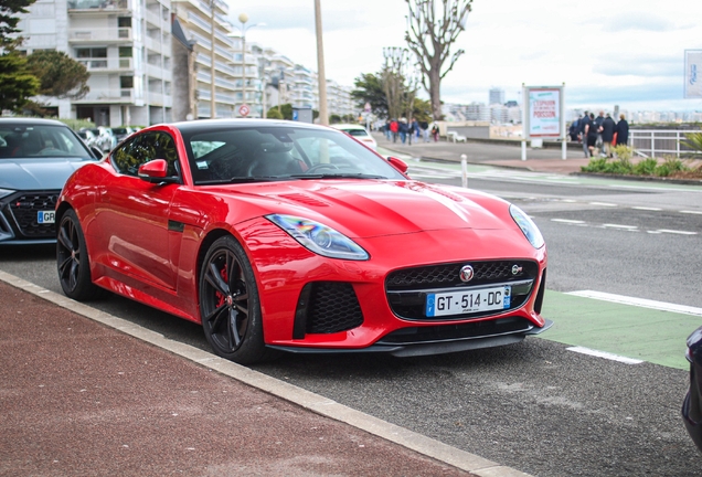 Jaguar F-TYPE SVR Coupé