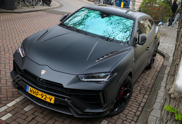 Lamborghini Urus Performante