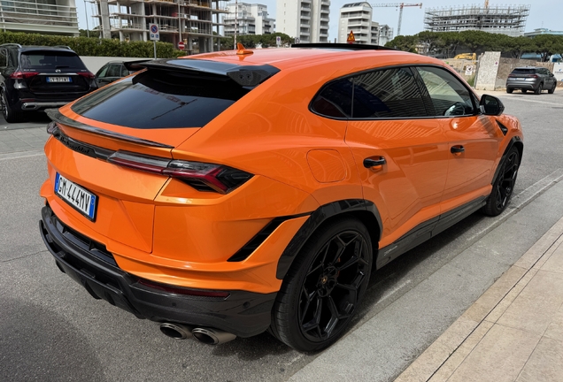 Lamborghini Urus Performante