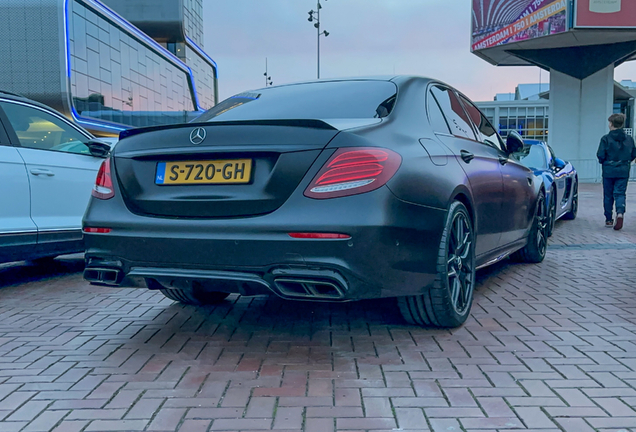 Mercedes-AMG E 63 S W213