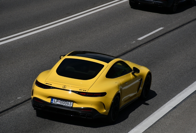 Mercedes-AMG GT 63 C192