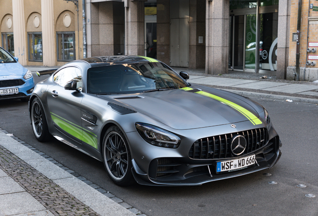 Mercedes-AMG GT R Pro C190