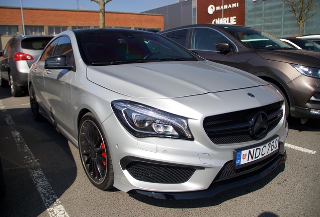 Mercedes-Benz CLA 45 AMG C117