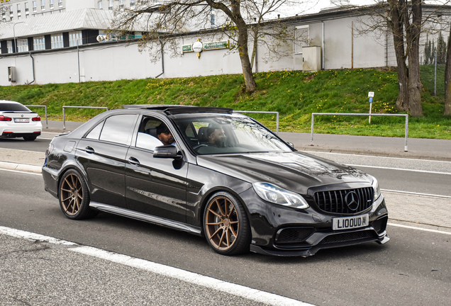 Mercedes-Benz E 63 AMG S W212