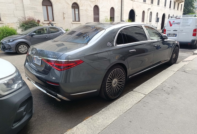 Mercedes-Maybach S 680 X223