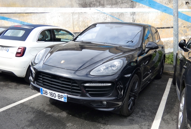 Porsche 958 Cayenne GTS