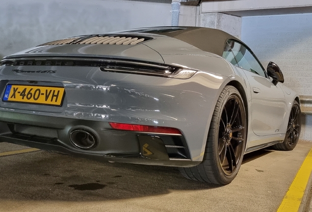 Porsche 992 Carrera 4 GTS Cabriolet