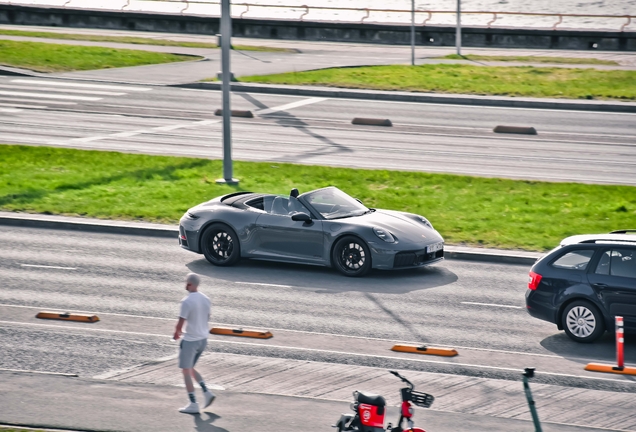 Porsche 992 Carrera 4 GTS Cabriolet MkII