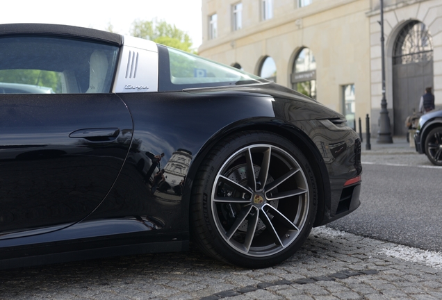 Porsche 992 Targa 4S
