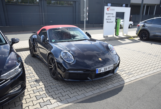 Porsche 992 Turbo Cabriolet