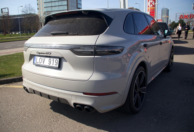 Porsche 9YA Cayenne GTS