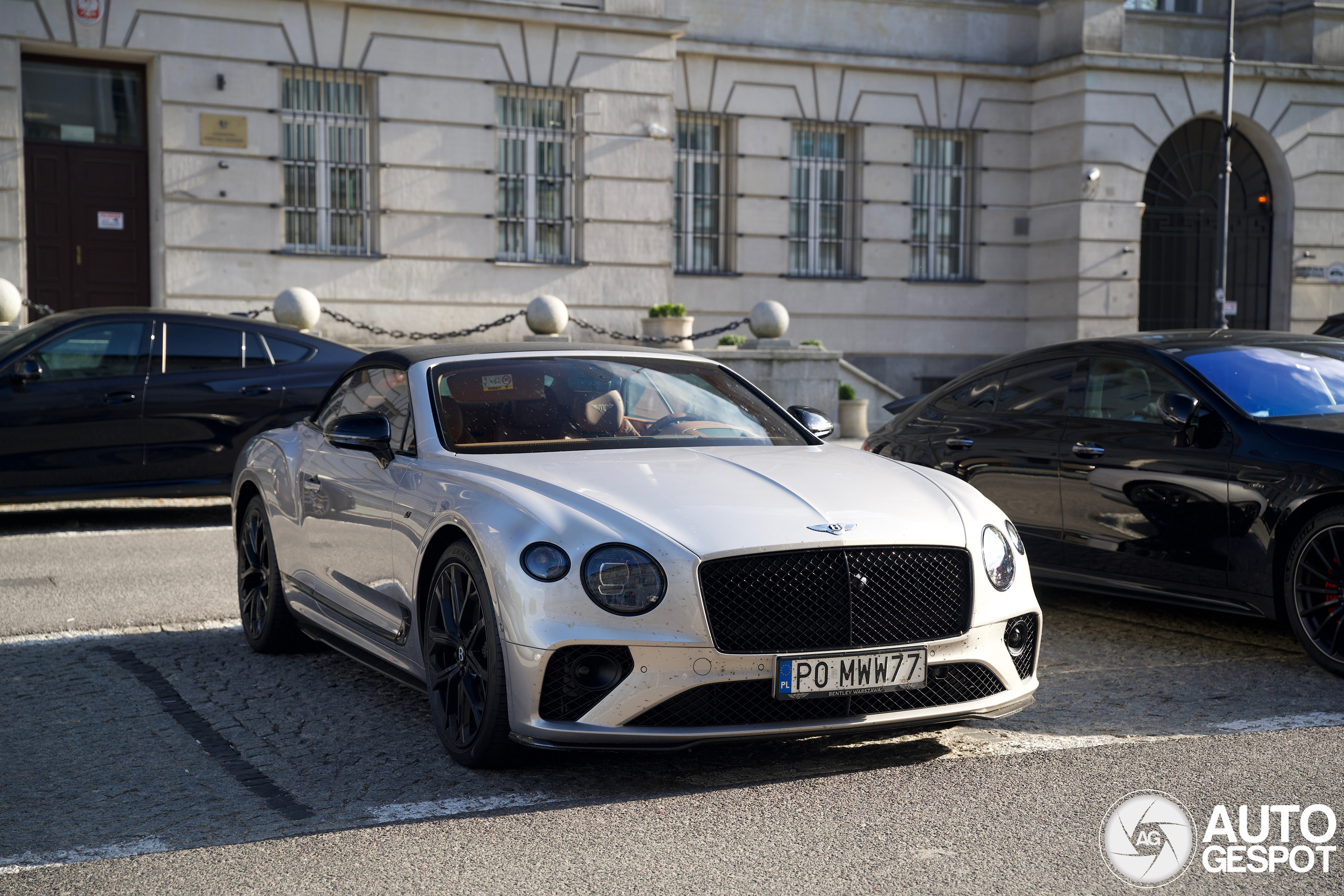 Bentley Continental GTC V8 S 2023