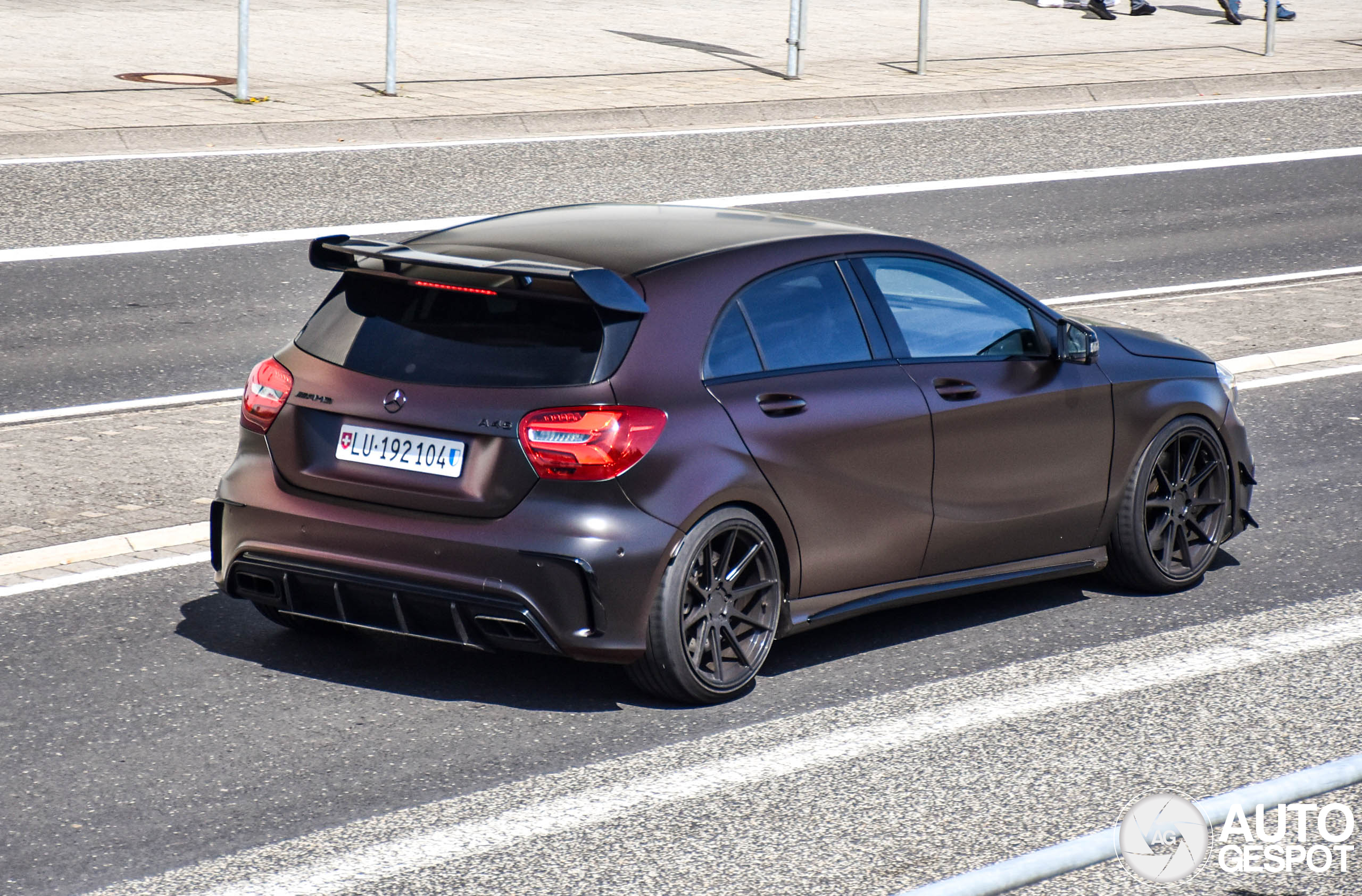 Mercedes-AMG A 45 W176 2015