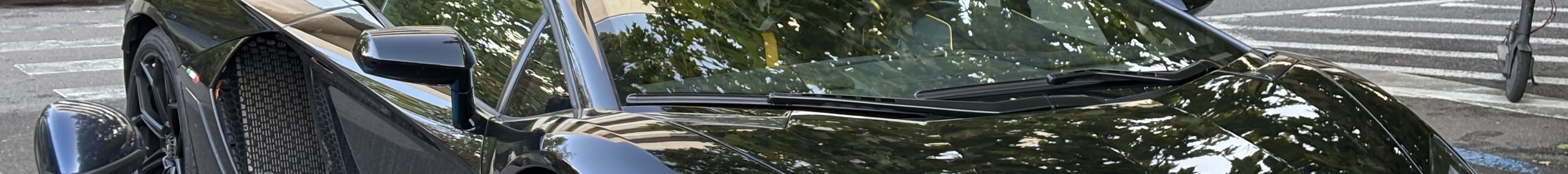 Lamborghini Aventador LP770-4 SVJ Roadster