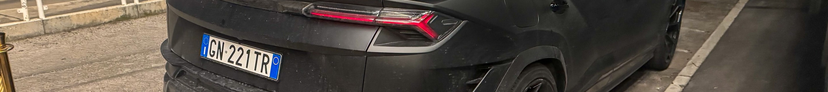 Lamborghini Urus Performante