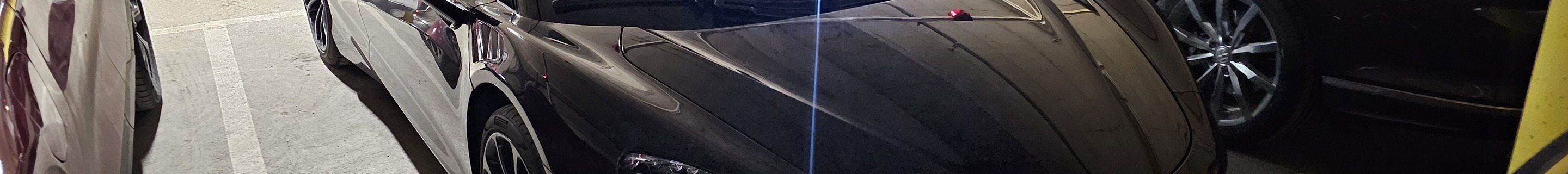 McLaren Artura Spider