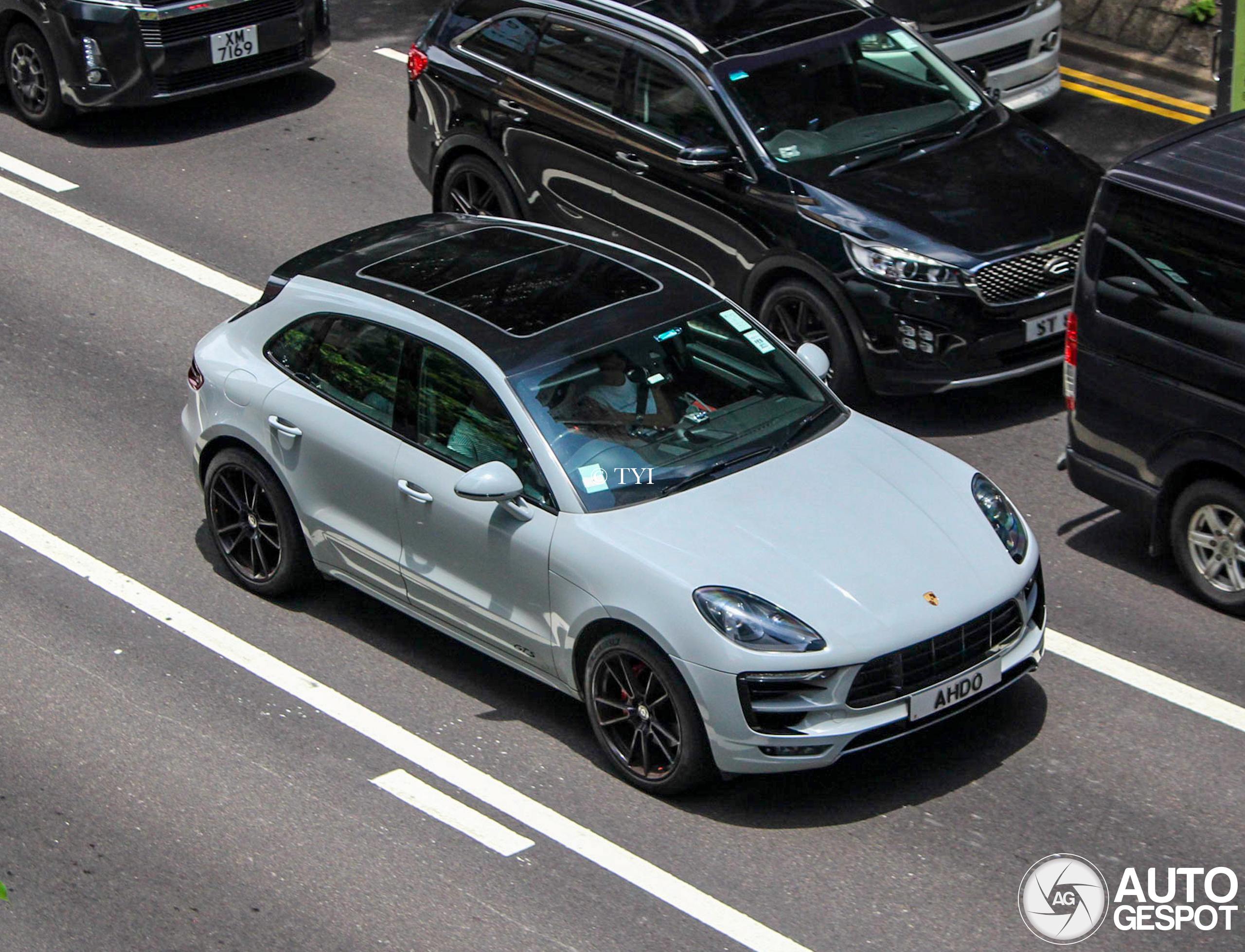 Porsche 95B Macan GTS