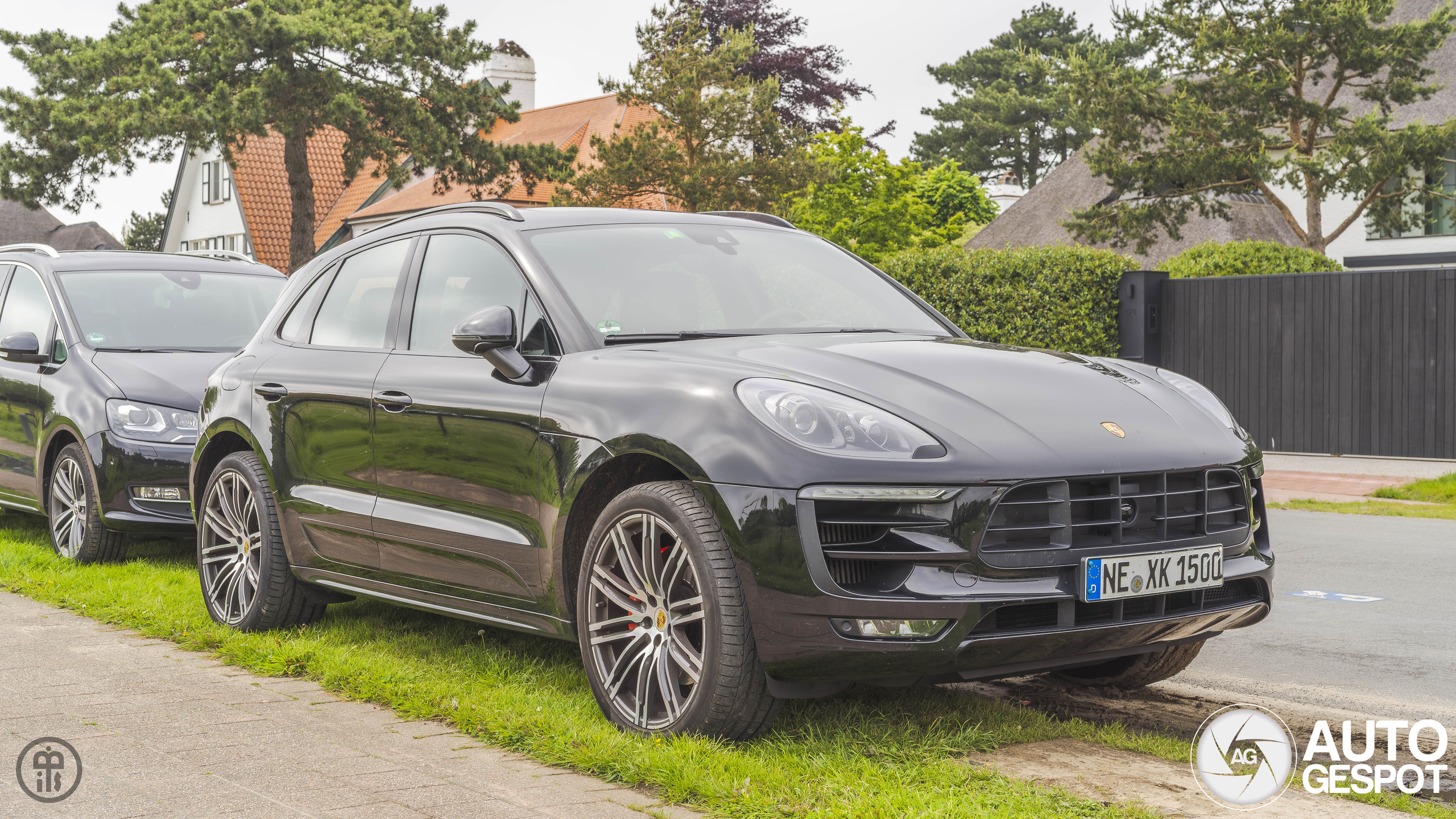 Porsche 95B Macan GTS