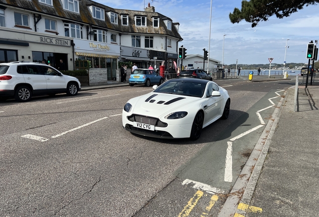 Aston Martin V12 Vantage S