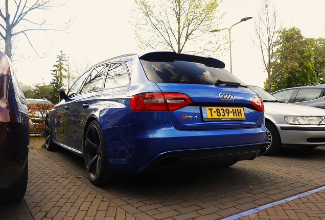 Audi RS4 Avant B8