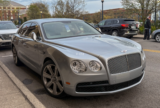 Bentley Flying Spur V8